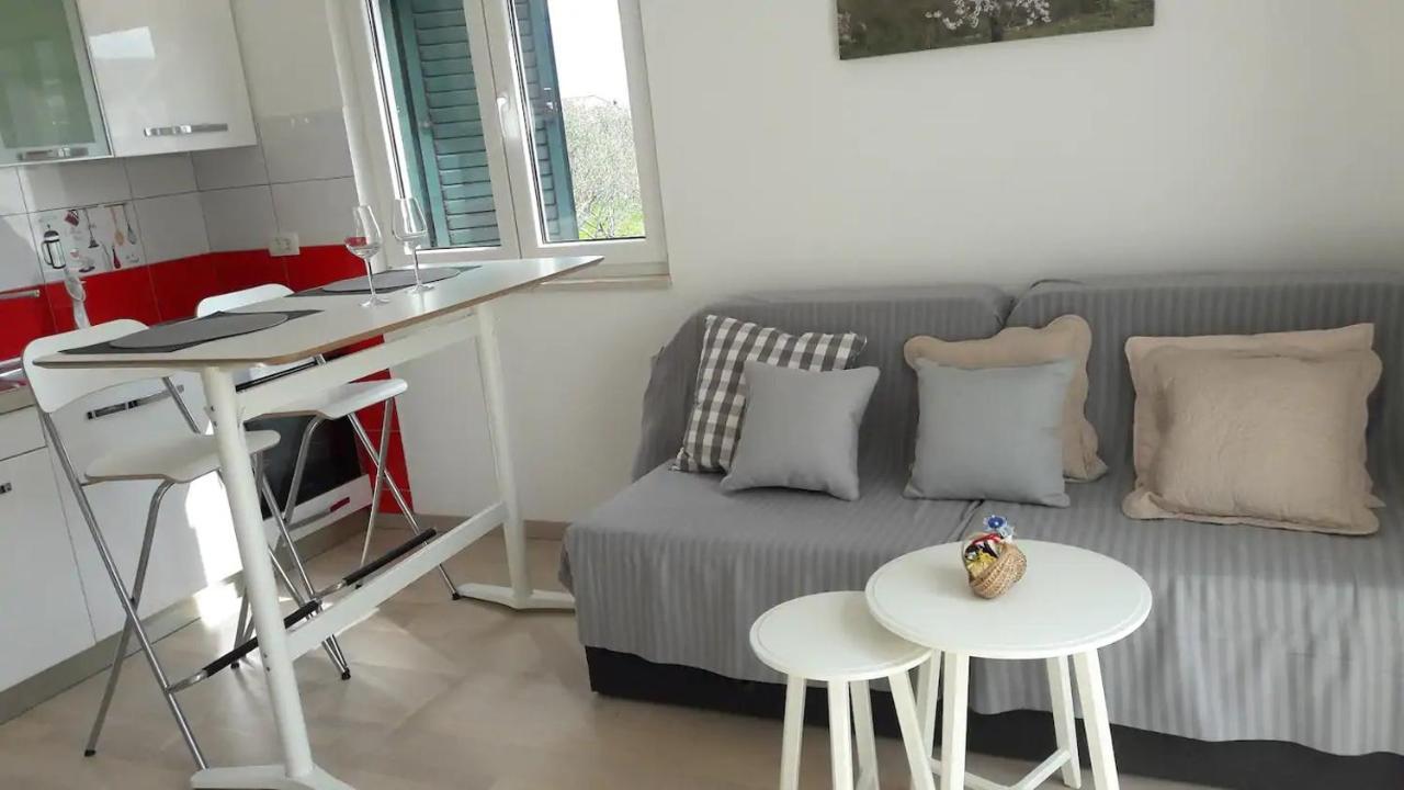 Villa House Viki Plano Exterior foto